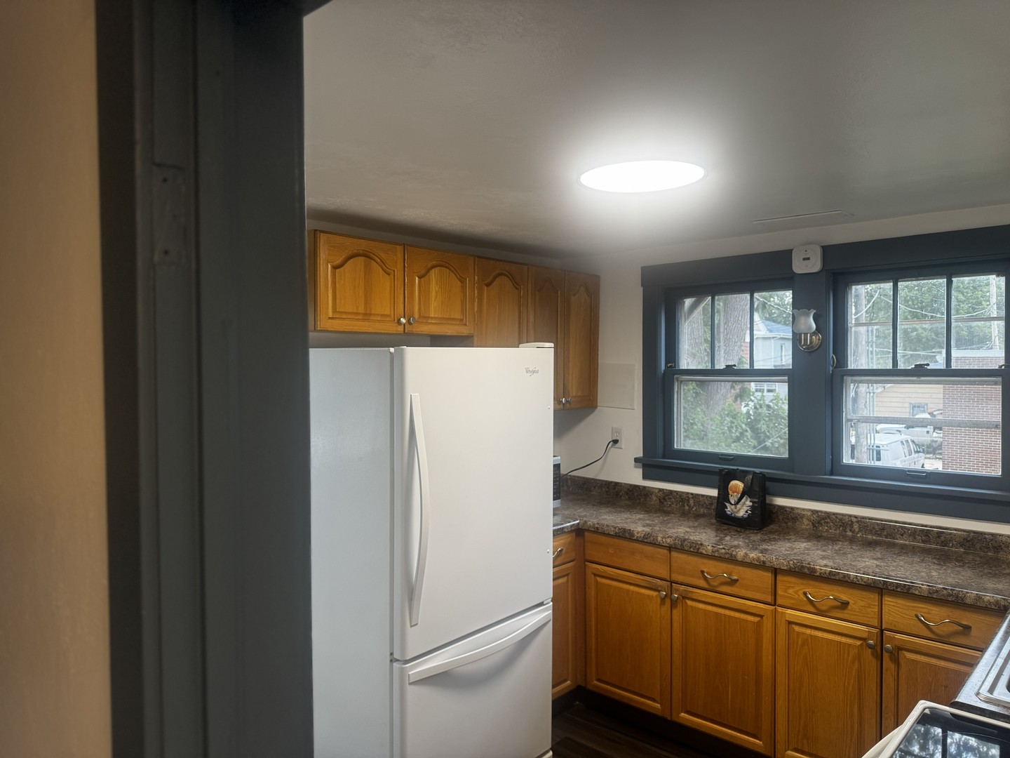 105 University Street 2 Property Photo 8