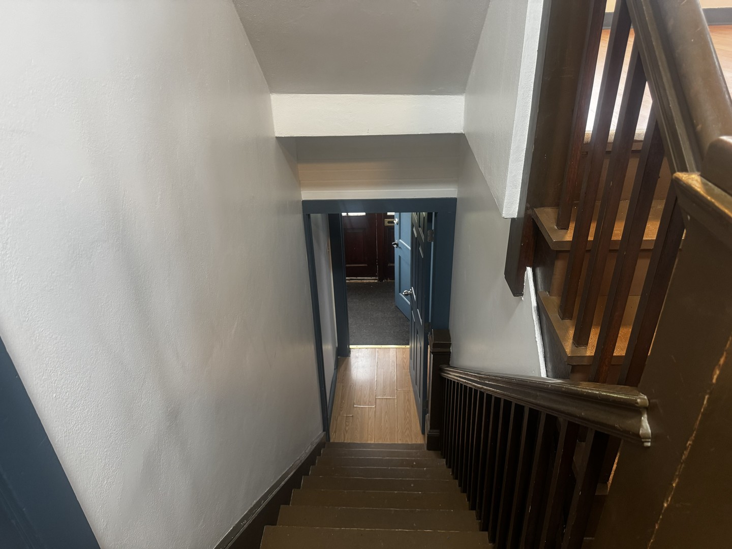105 University Street 2 Property Photo 15
