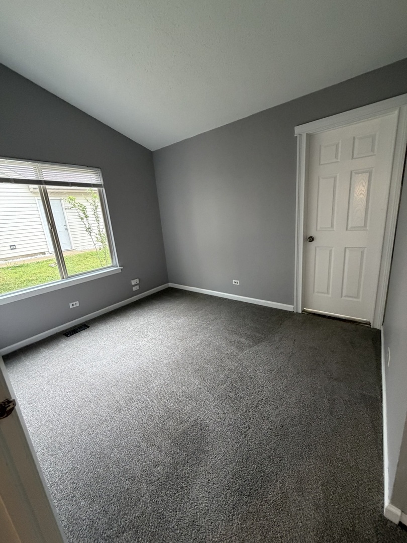 1009 Pheasant Run Lane Property Photo 14