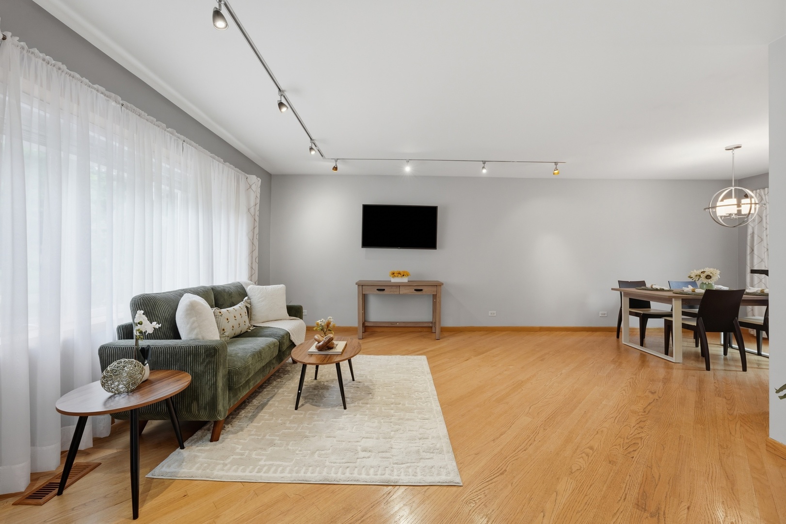 165 Abbeywood Circle Property Photo 3