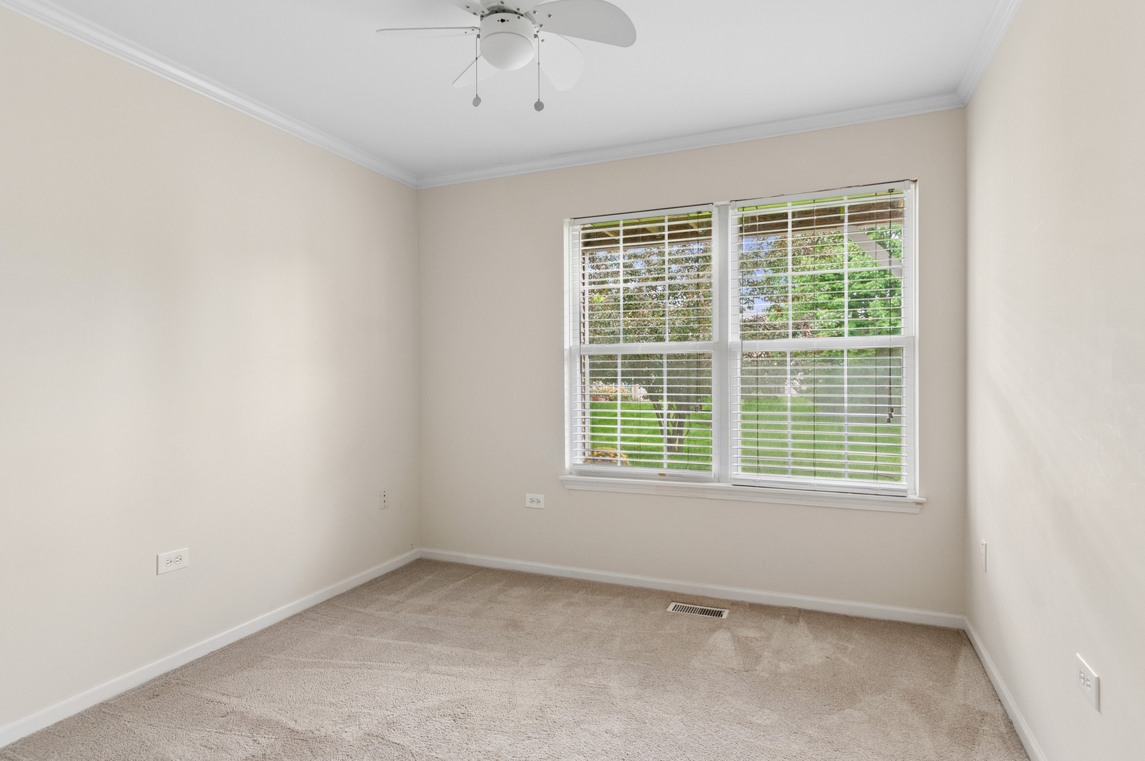 2911 Bartlett Court 104 Property Photo 14