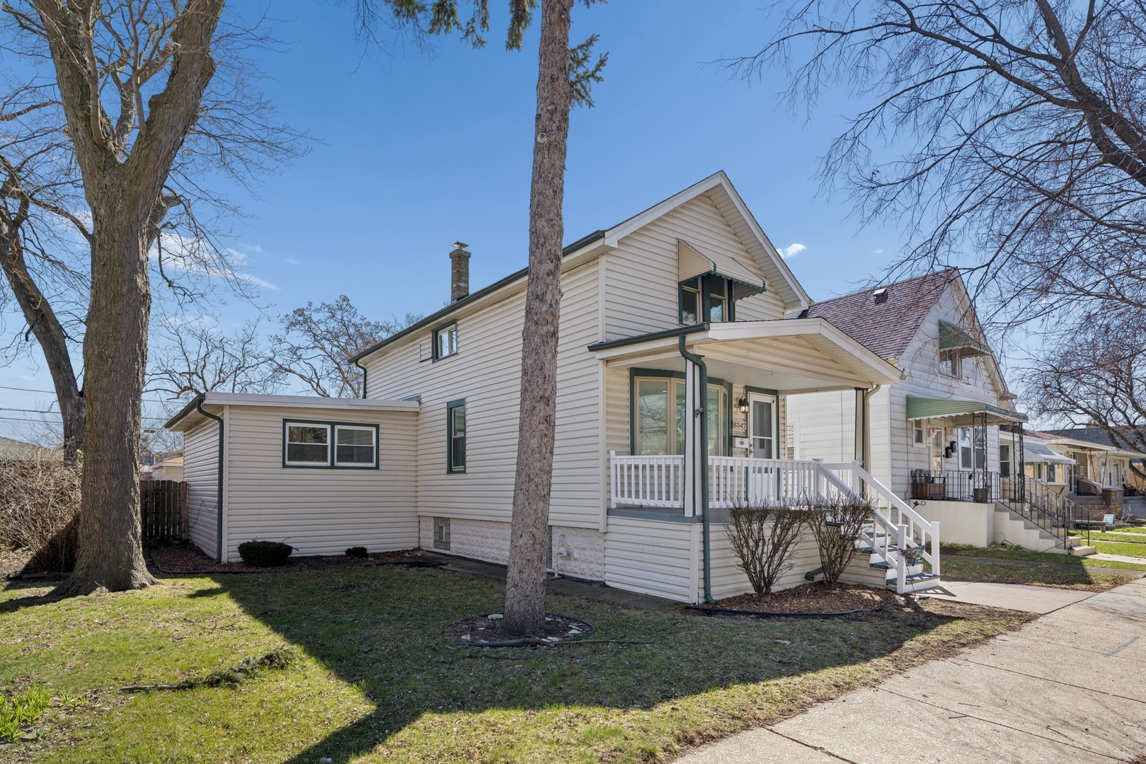 6347 S Kenneth Avenue Property Photo 1