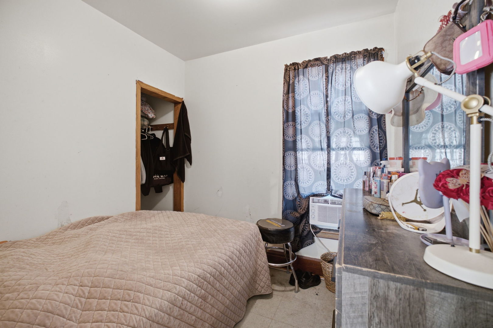 5225 S Campbell Avenue Property Photo 19