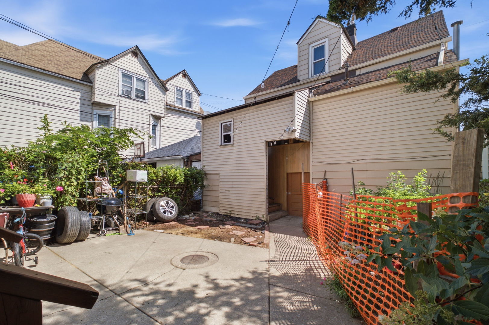 5225 S Campbell Avenue Property Photo 41