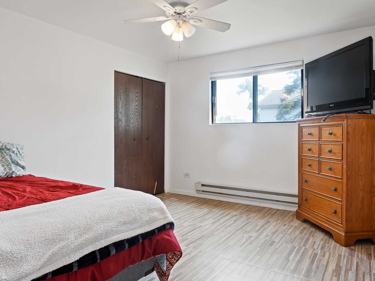 9645 Ridgeland Avenue 201 Property Photo 11
