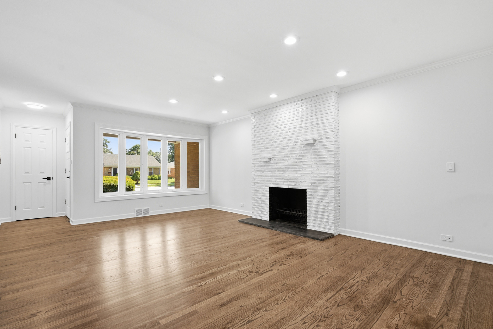 5022 Fargo Avenue Property Photo 5