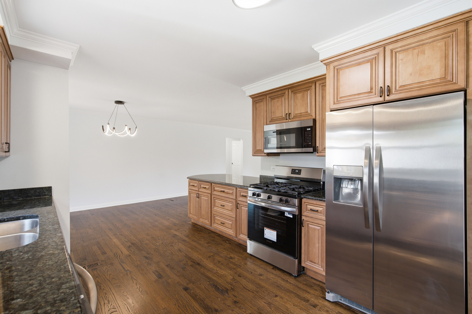5022 Fargo Avenue Property Photo 13