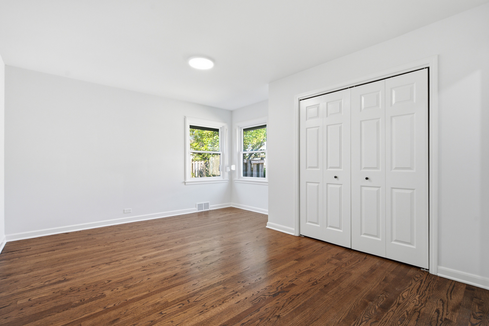 5022 Fargo Avenue Property Photo 14