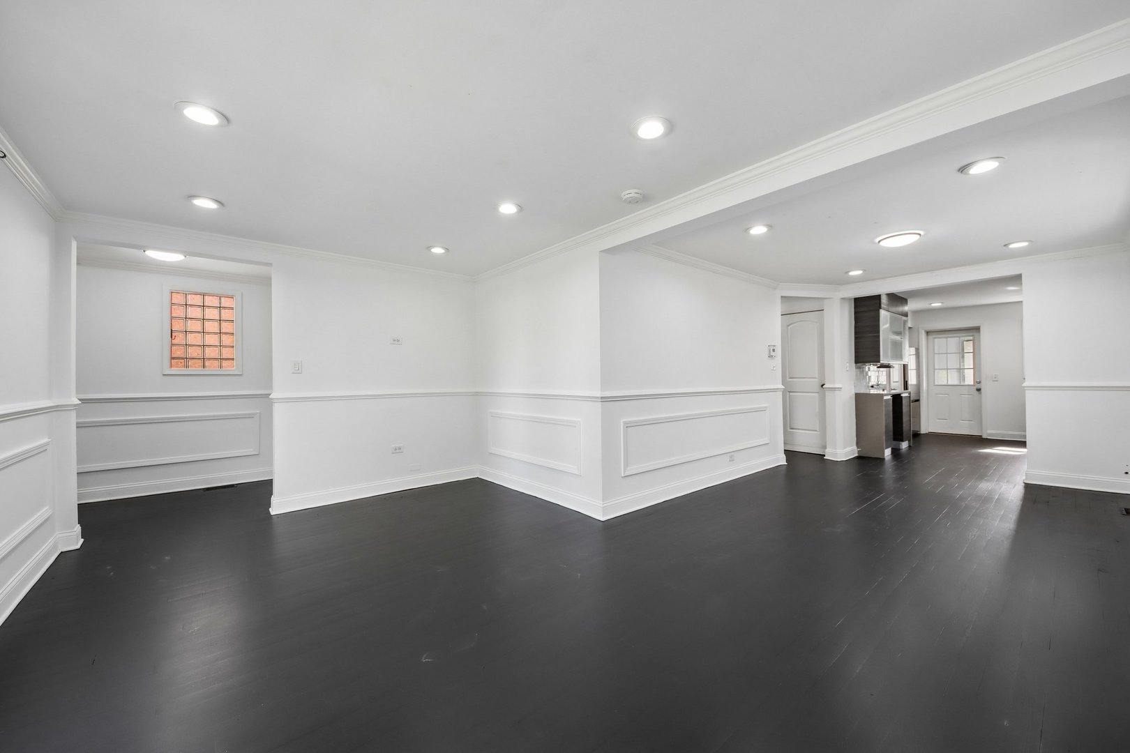 3121 N Nottingham Avenue Property Photo 5