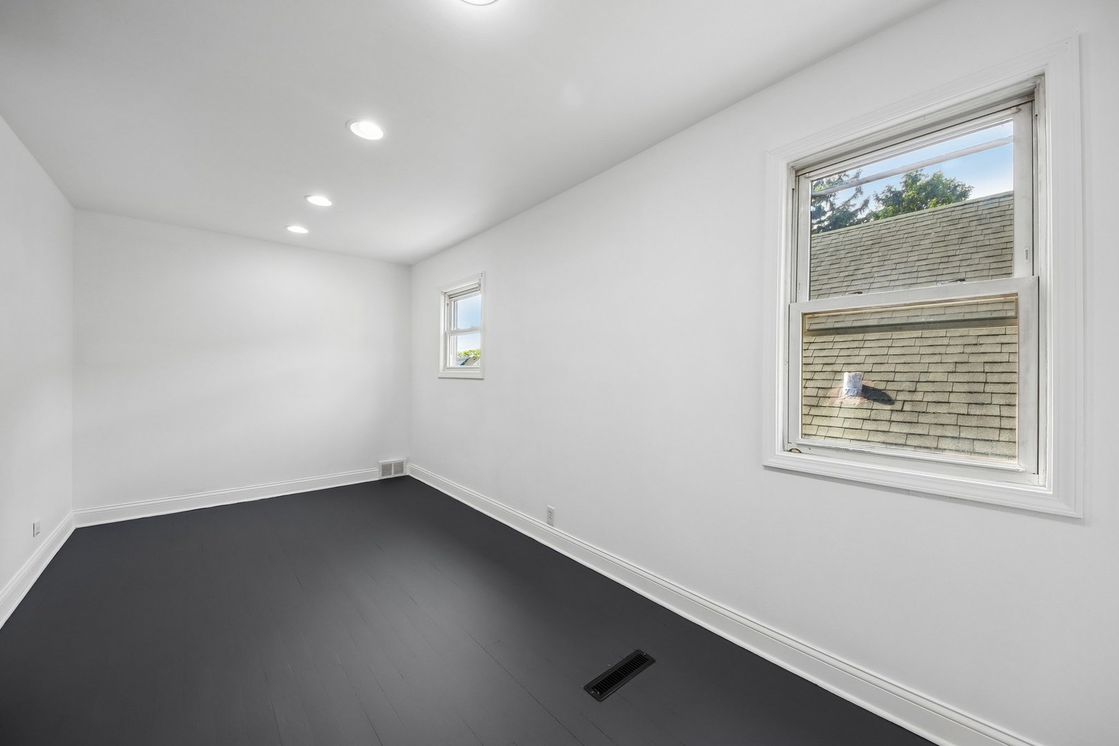 3121 N Nottingham Avenue Property Photo 11