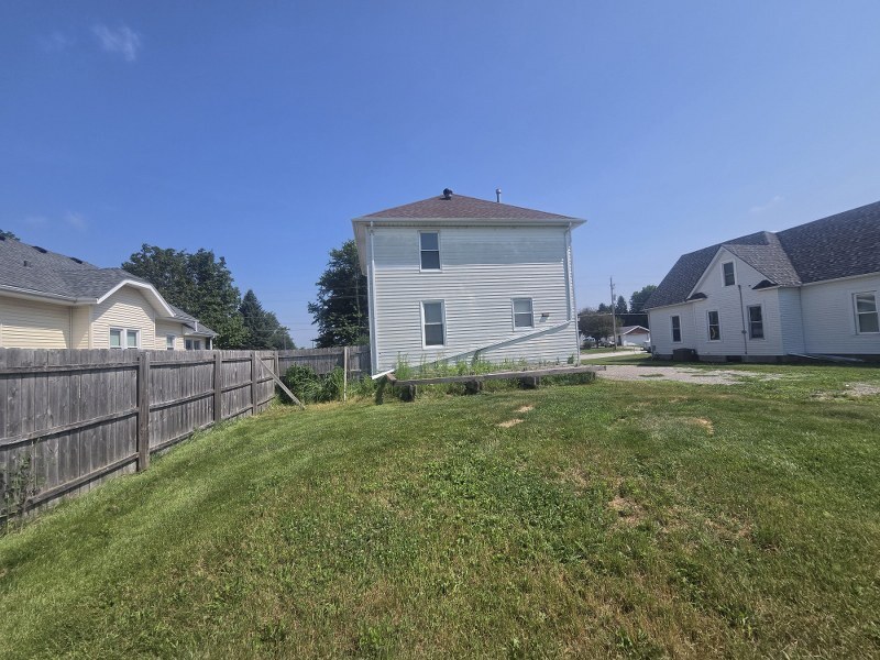7116 134th Avenue Property Photo 3