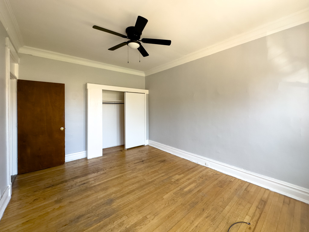 1222 W Rosemont Avenue 1 Property Photo 17