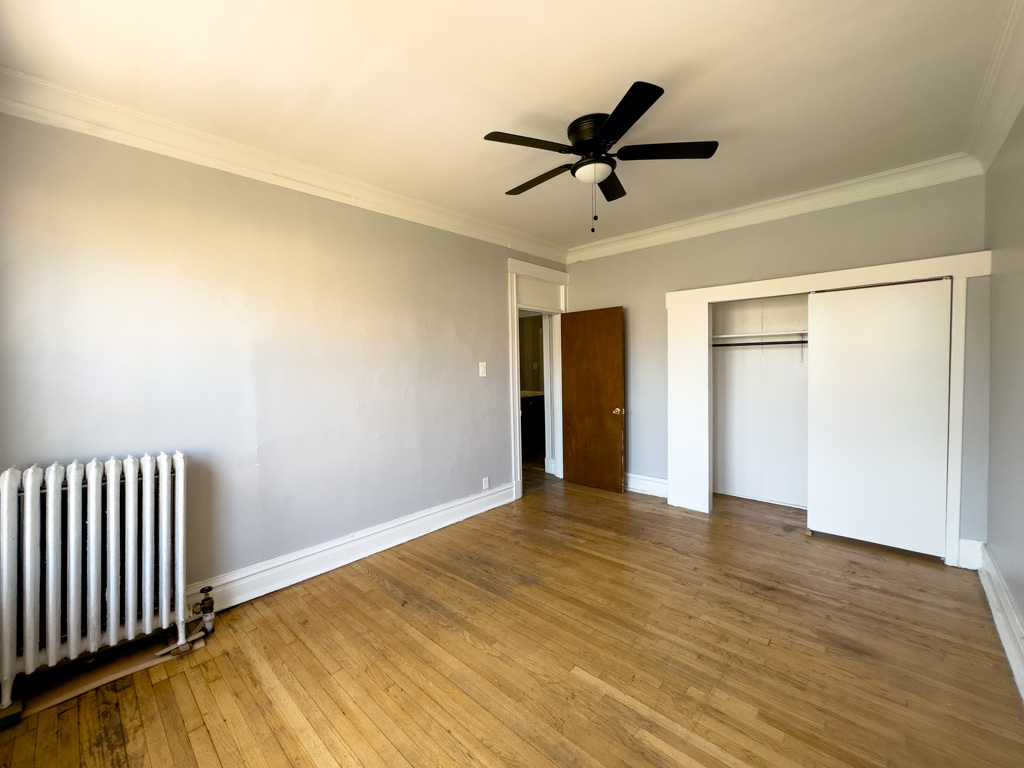 1222 W Rosemont Avenue 1 Property Photo 18