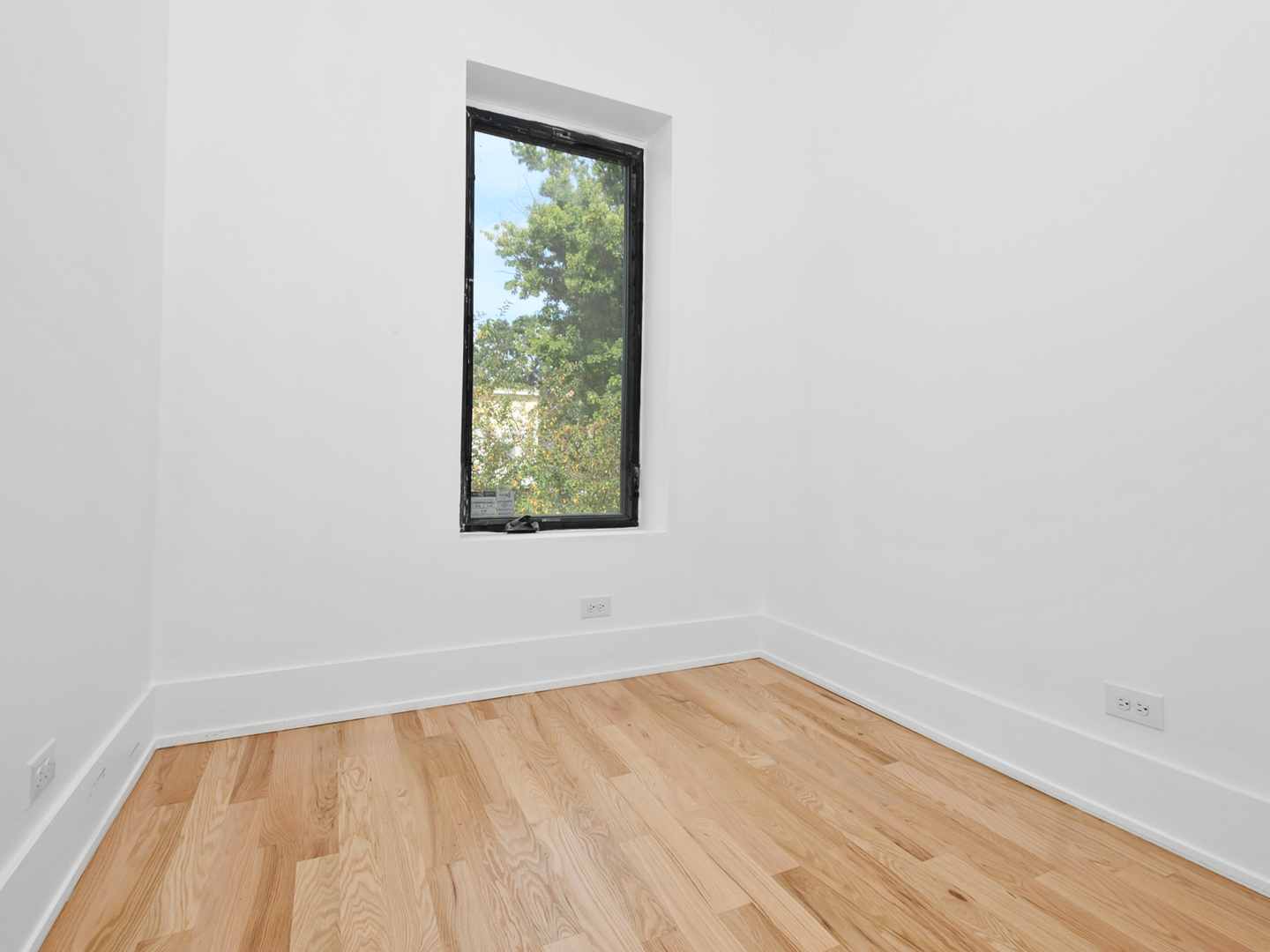 7125 S Drexel Avenue Property Photo 13