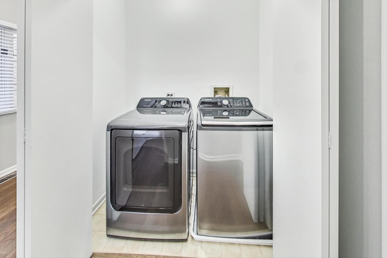 1002 Arbor Court Property Photo 20