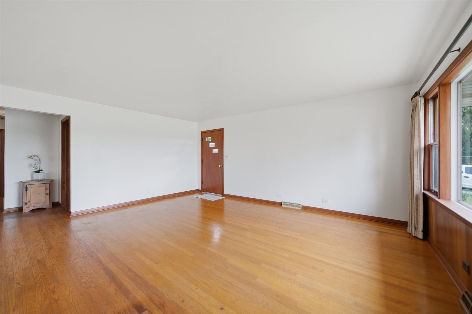 39181 N Cedar Crest Drive Property Photo 16