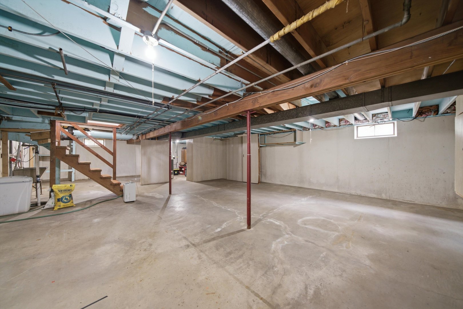 39181 N Cedar Crest Drive Property Photo 25