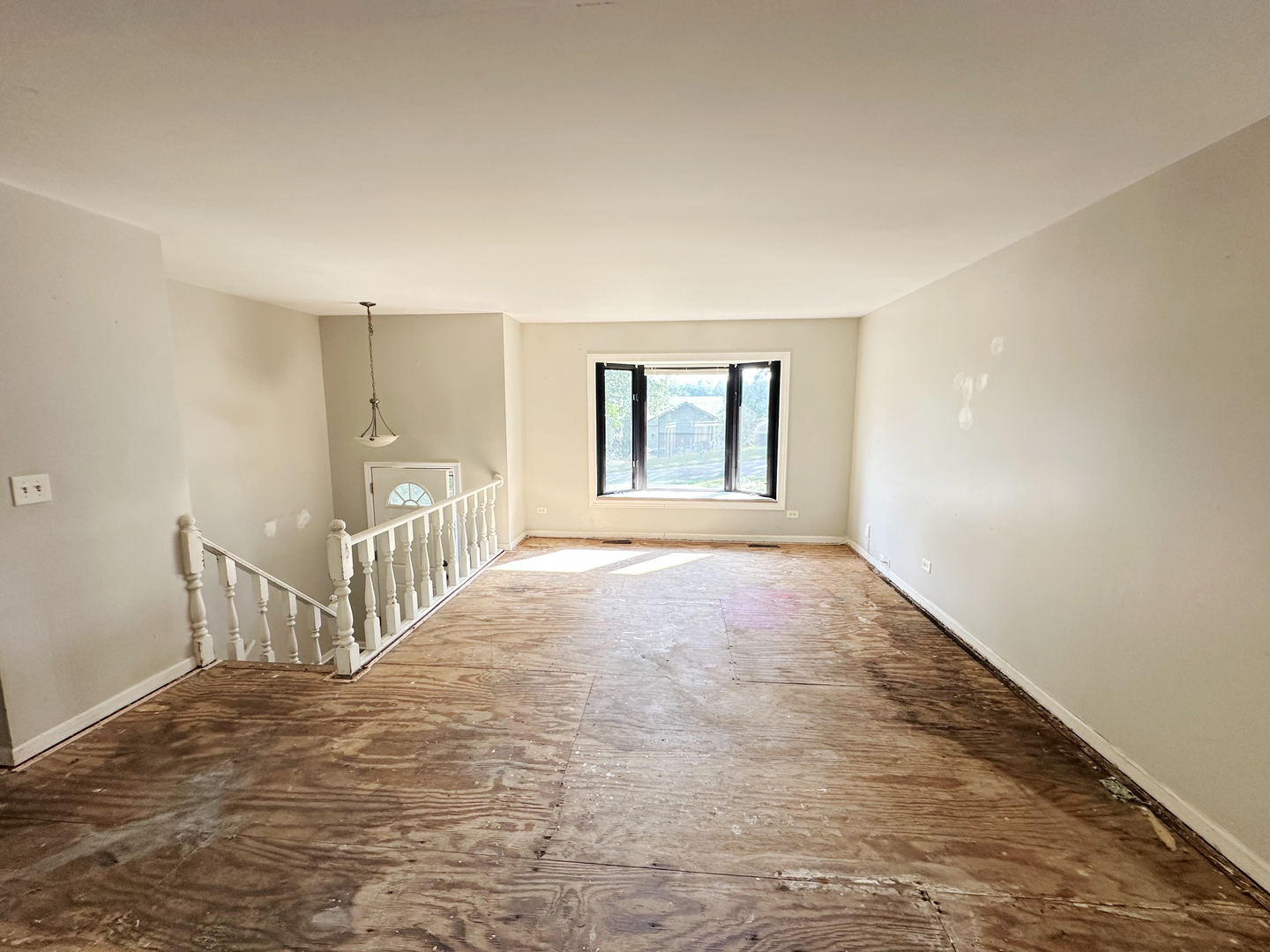 223 Indian Trail Property Photo 6