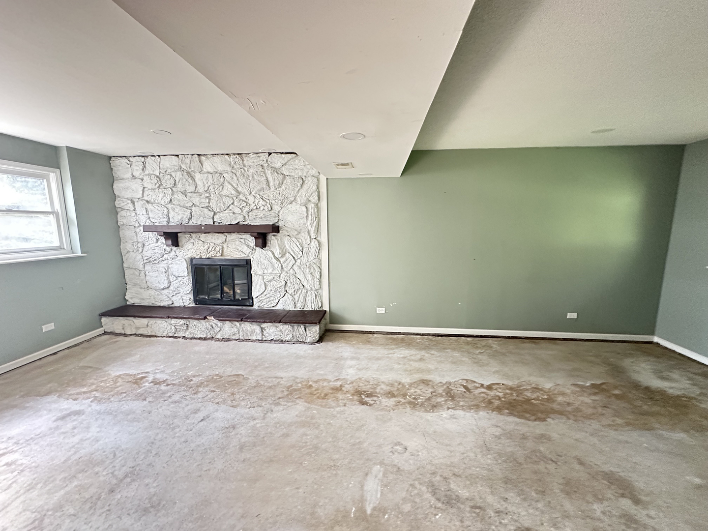 223 Indian Trail Property Photo 12