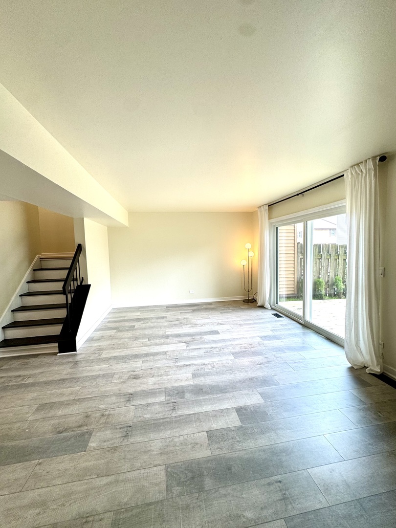 328 Ottawa Drive Property Photo 12