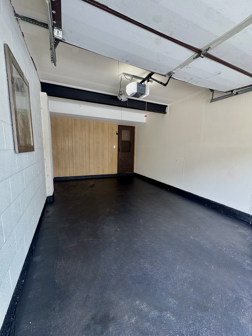 328 Ottawa Drive Property Photo 13