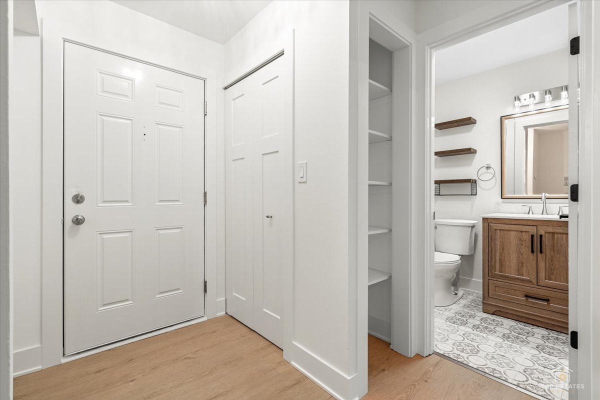 12733837 Property Photo 9