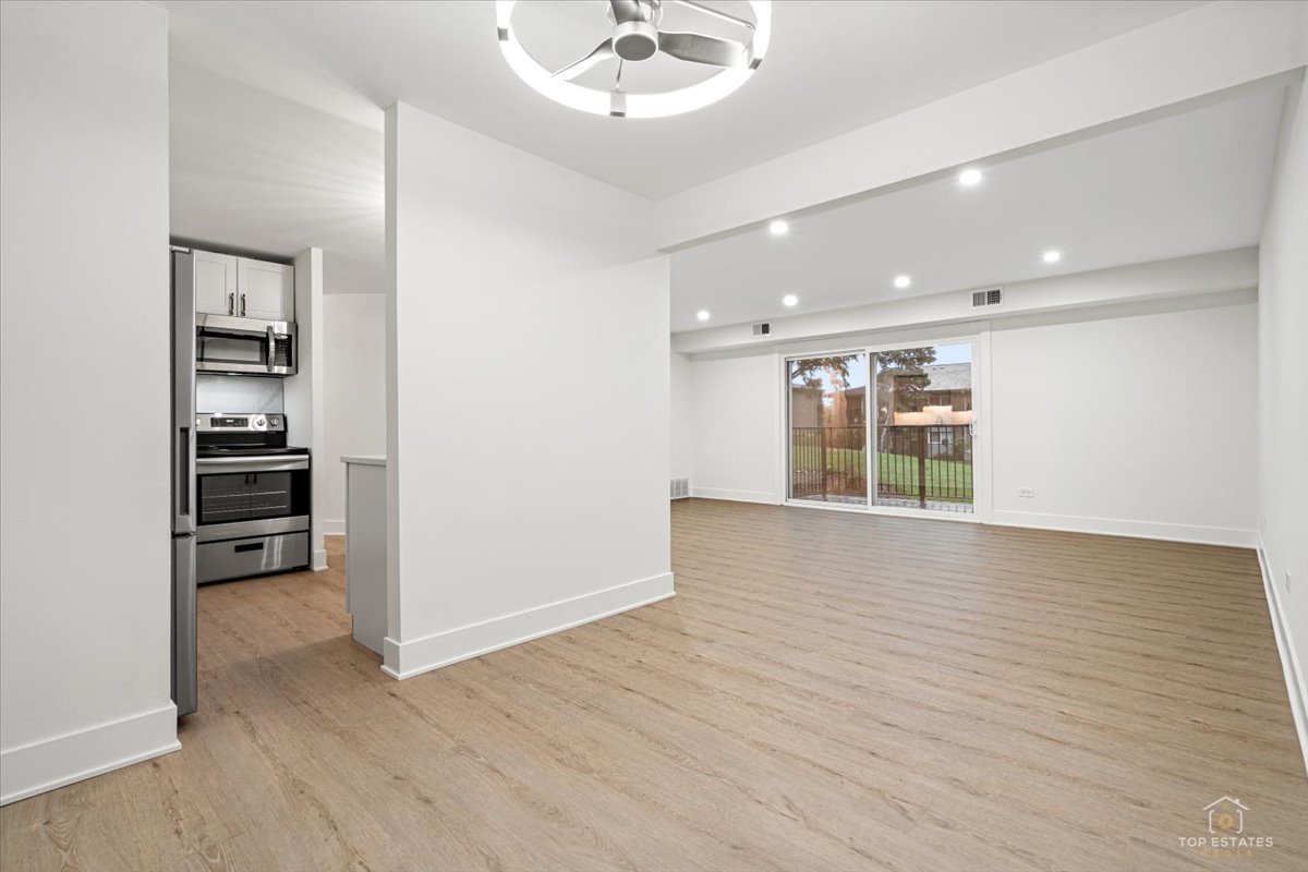 12733837 Property Photo 21