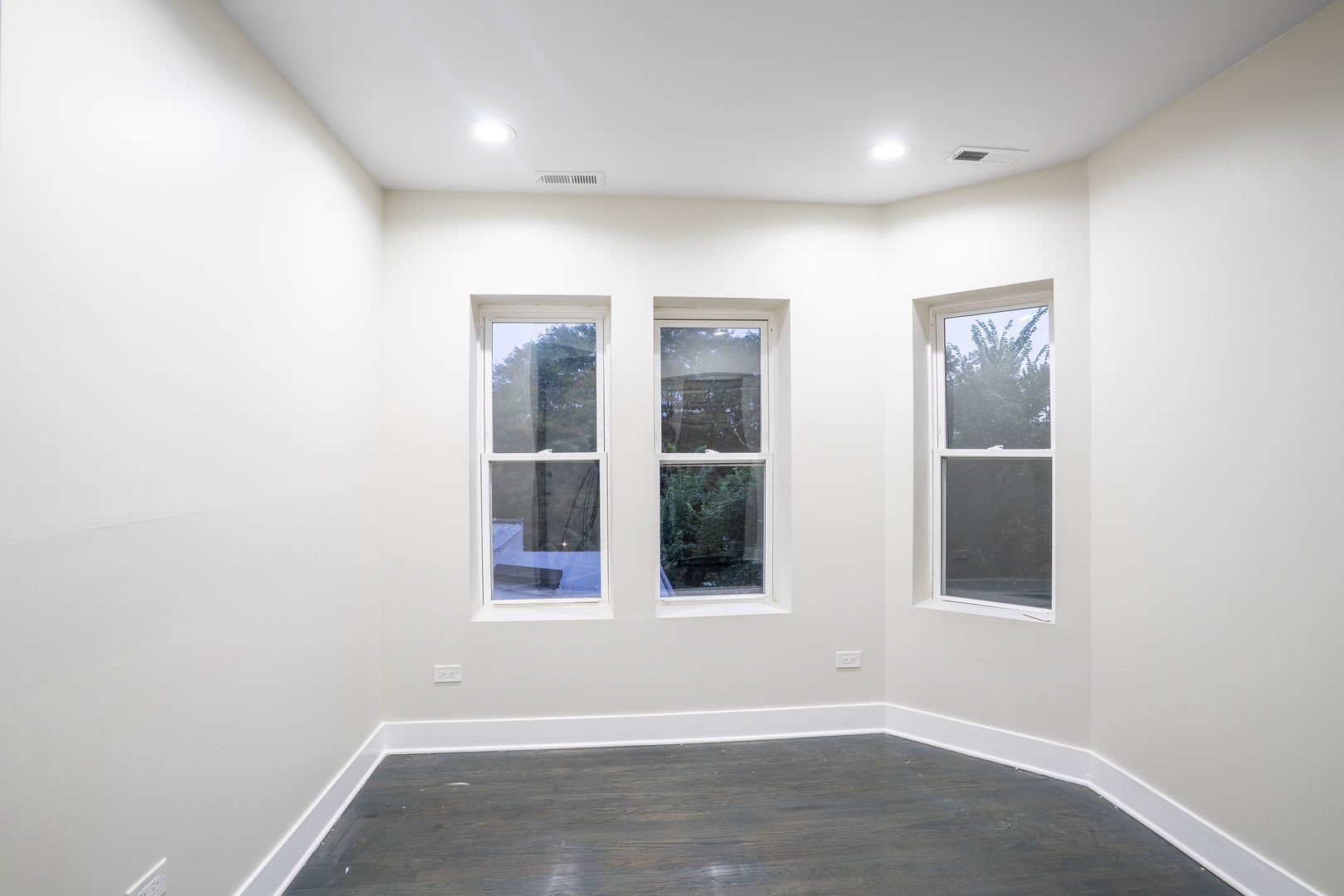7948 S Evans Avenue 2m Property Photo 9