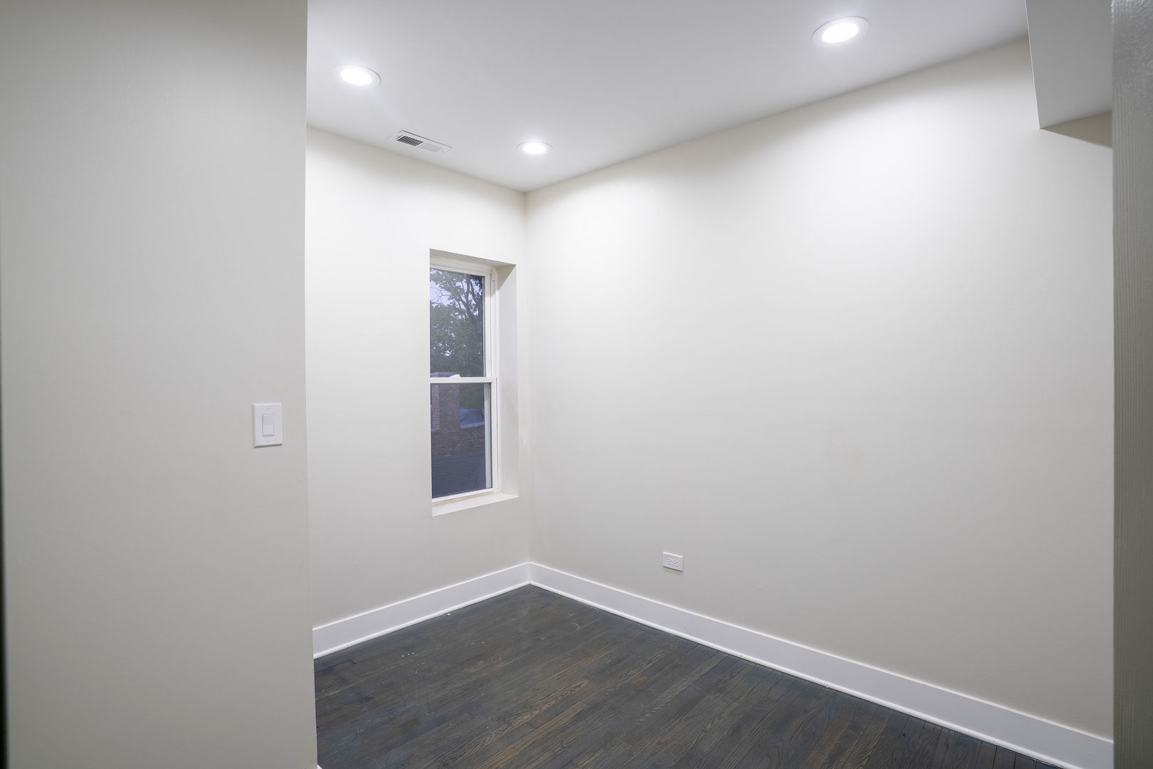 7948 S Evans Avenue 2m Property Photo 10