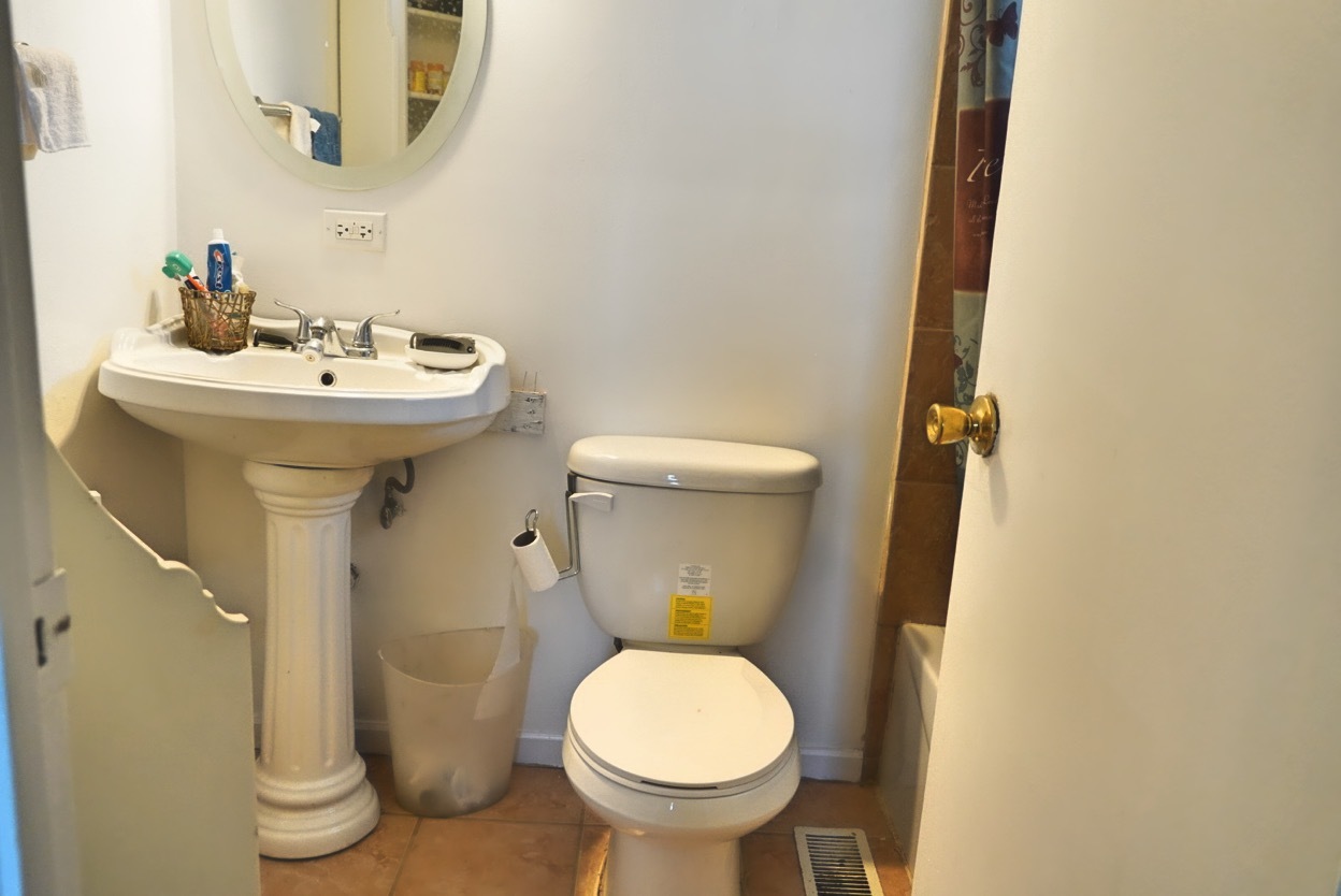 1023 Ashridge Lane Property Photo 12