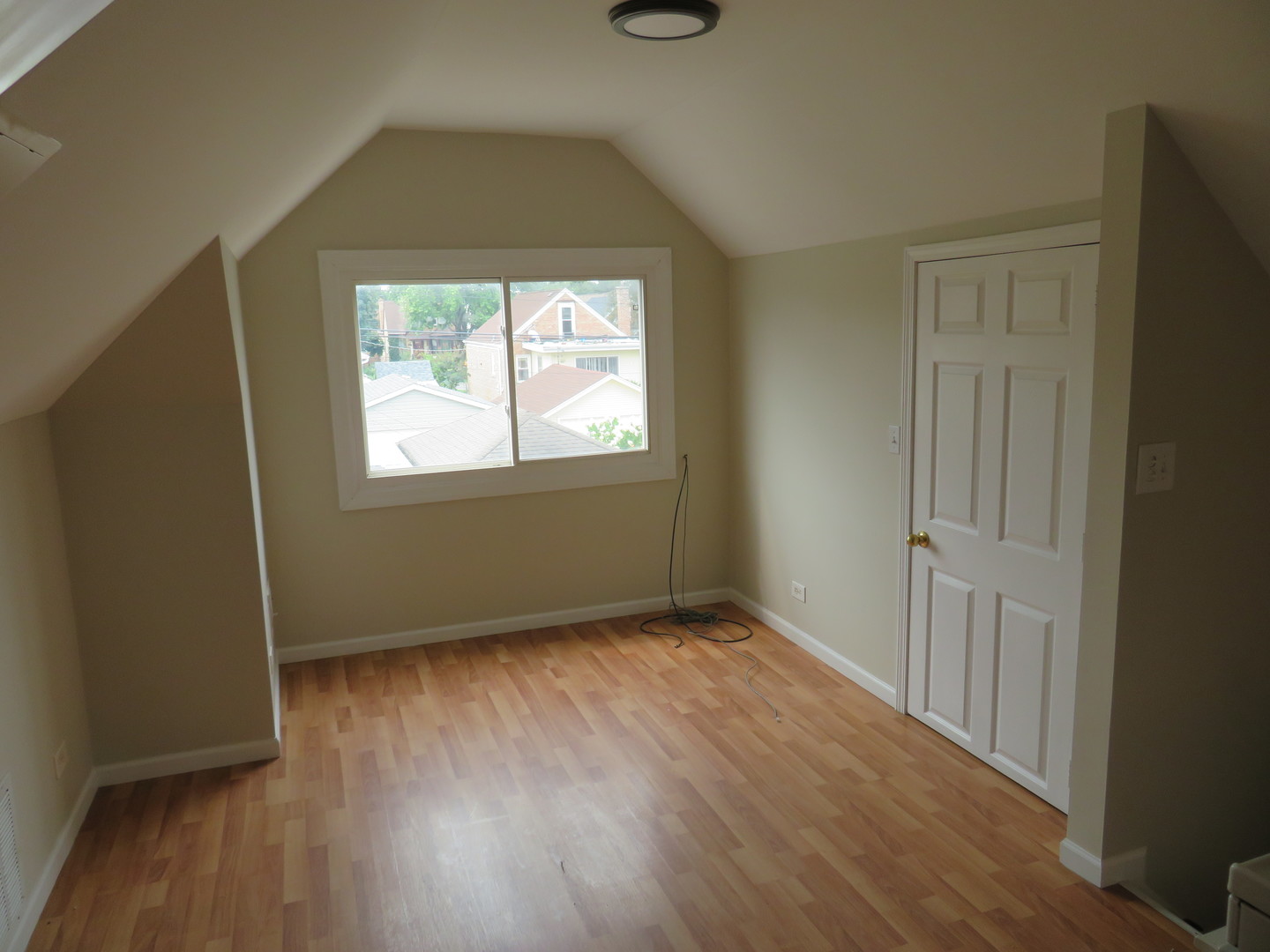 6957 W Fletcher Street Property Photo 13