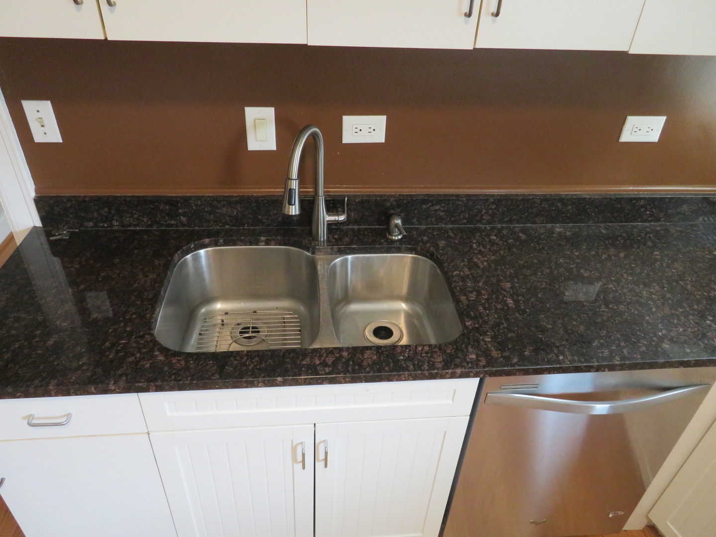 6957 W Fletcher Street Property Photo 24