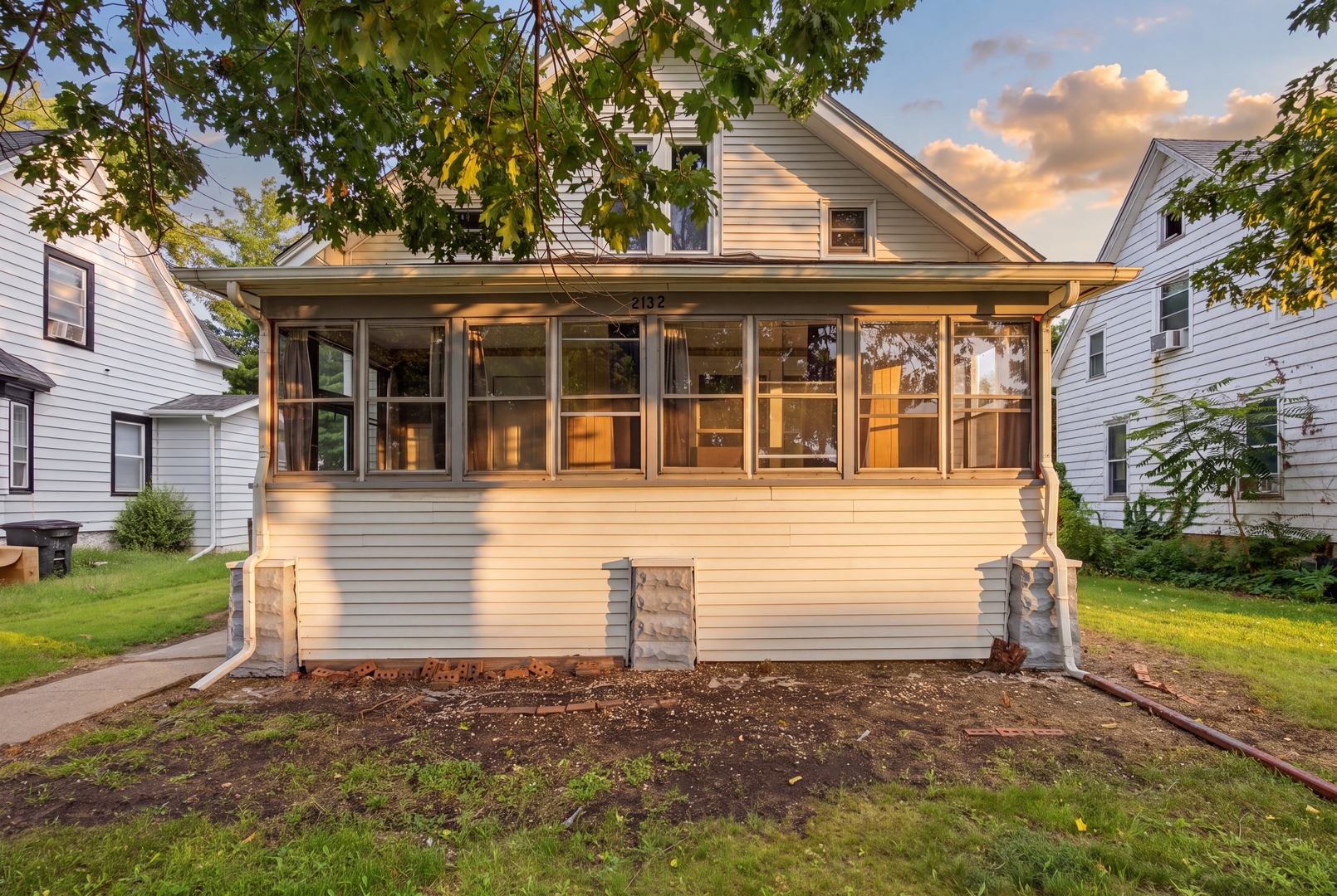 2132 9th Street Property Photo 1