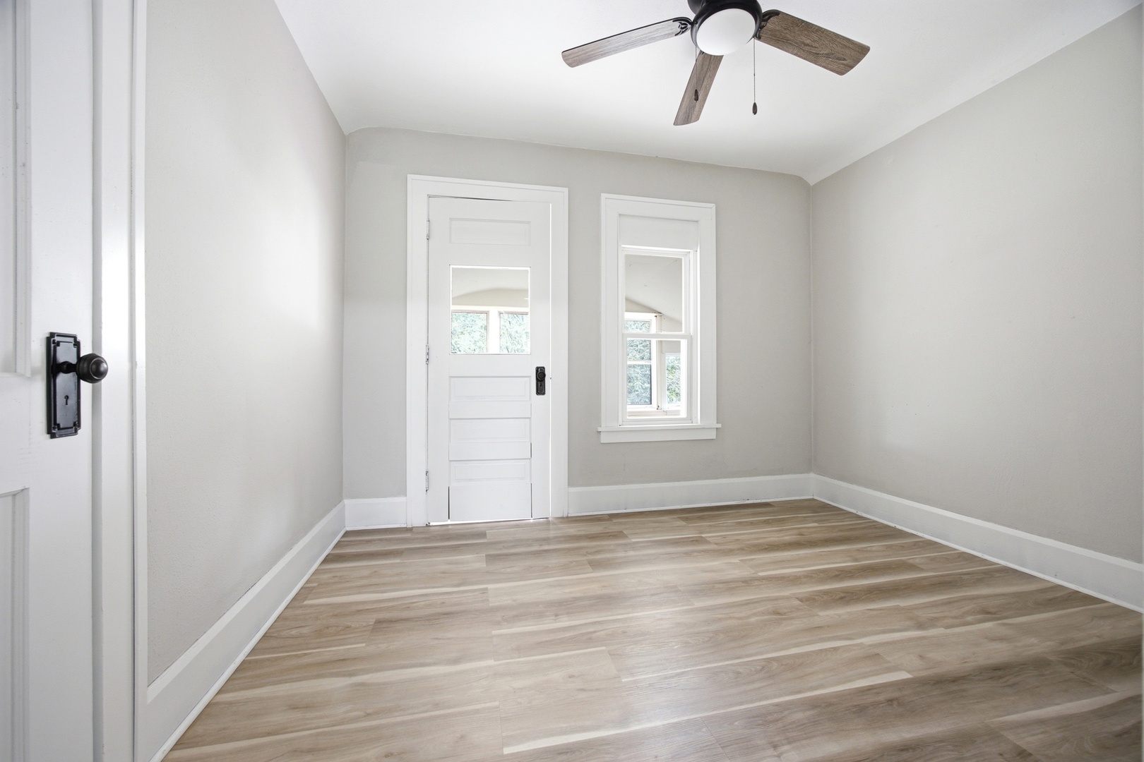 2132 9th Street Property Photo 18