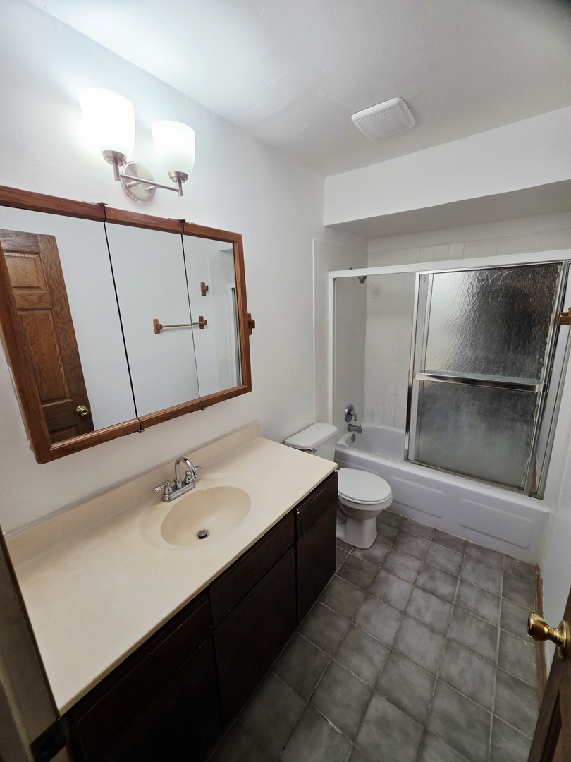 1045 Higgins Quarters Drive 4-101 Property Photo 18