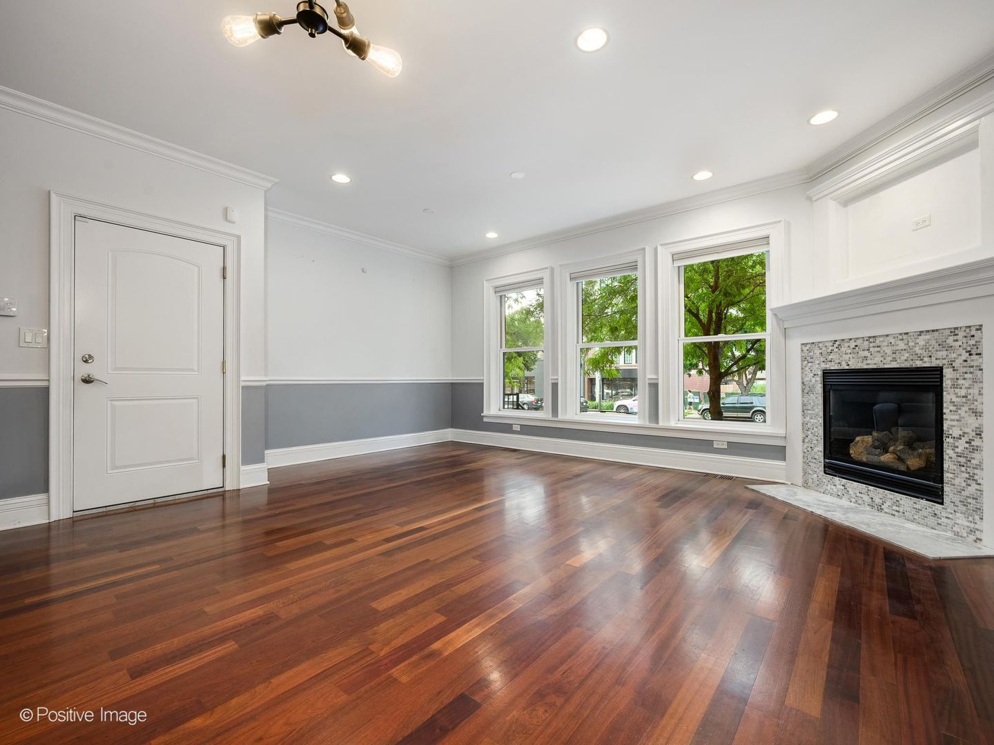 3713 N Ashland Avenue 1n Property Photo 3