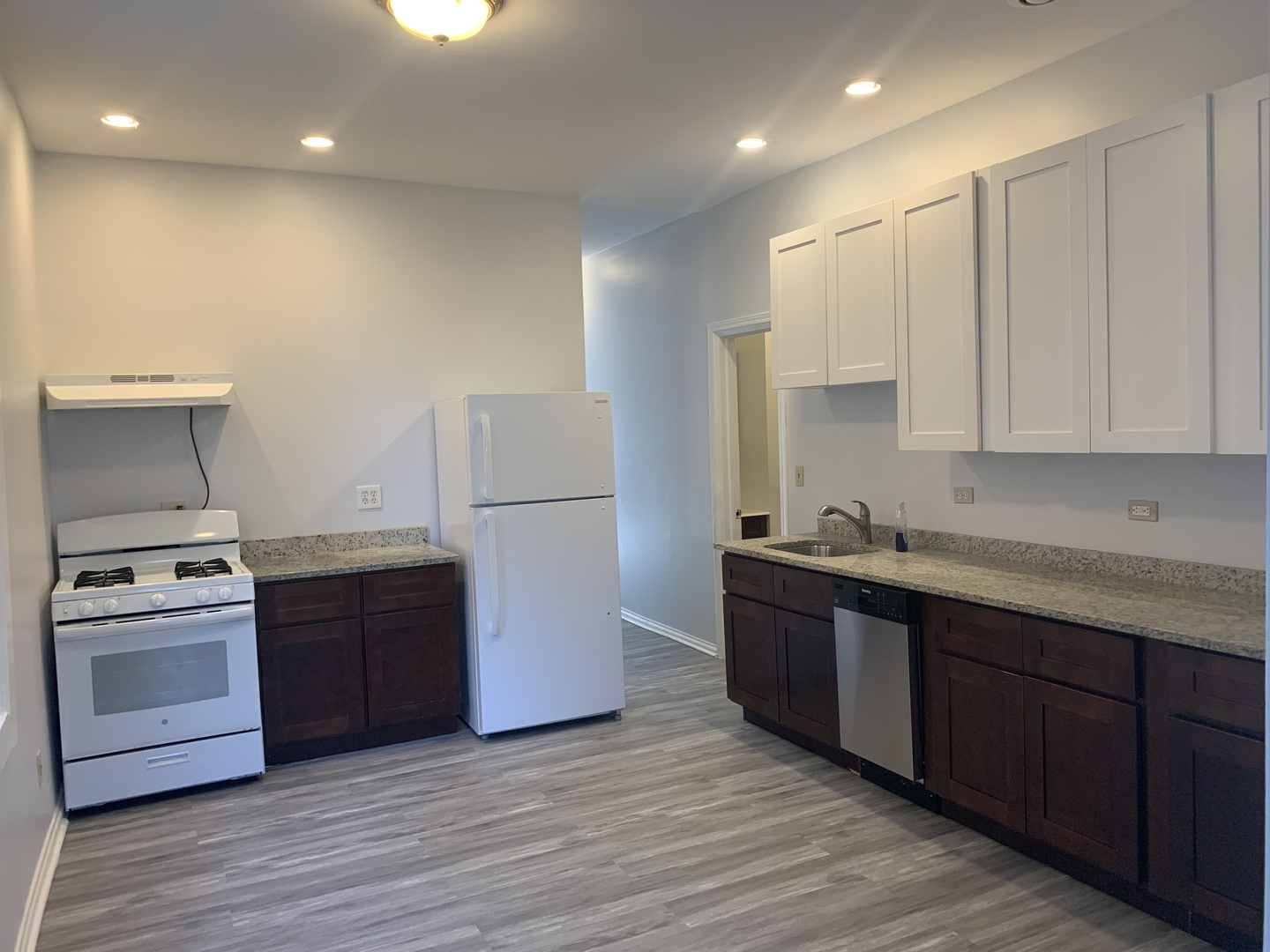 1621 N Talman Avenue Property Photo 21