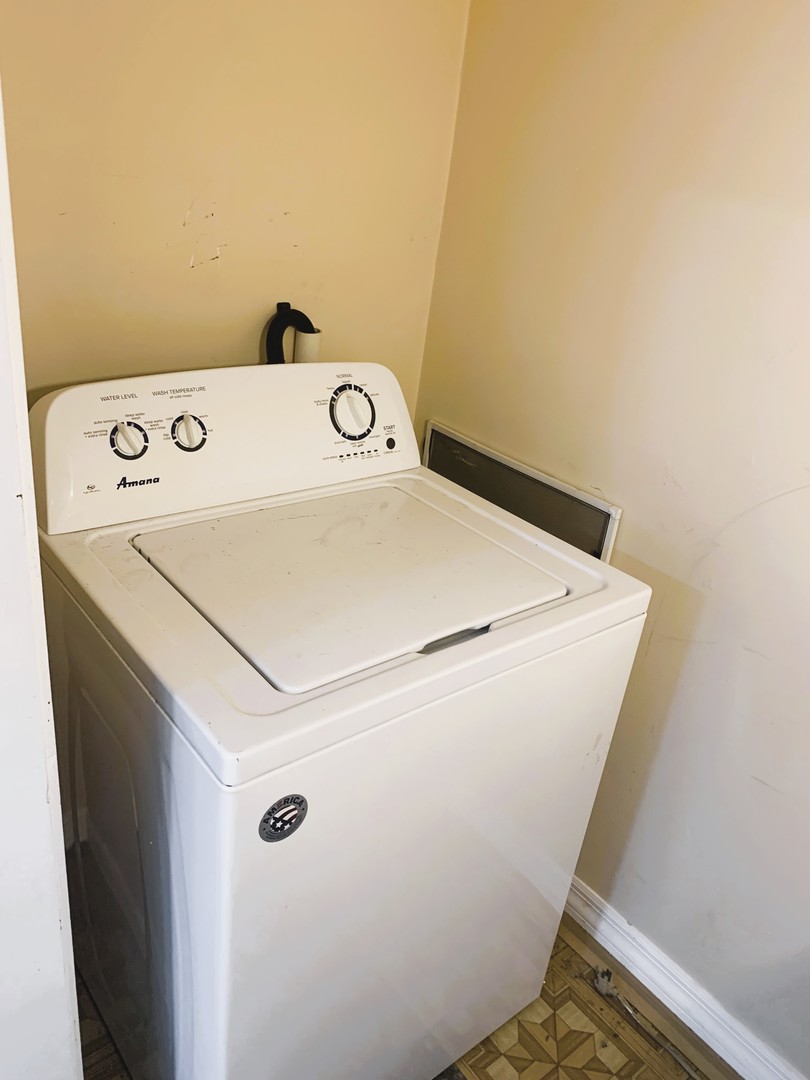 1621 N Talman Avenue Property Photo 25