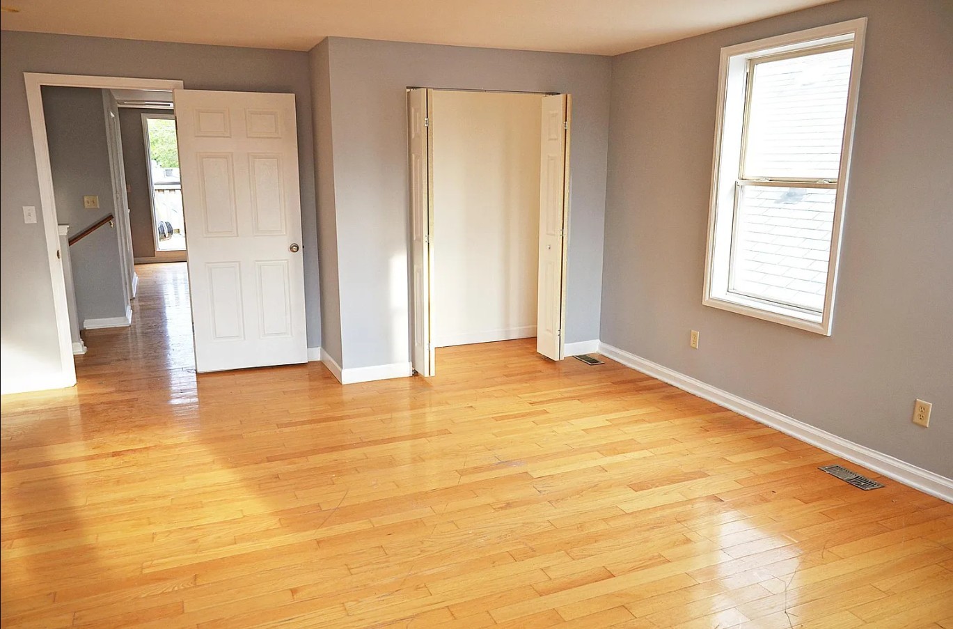 1621 N Talman Avenue Property Photo 67