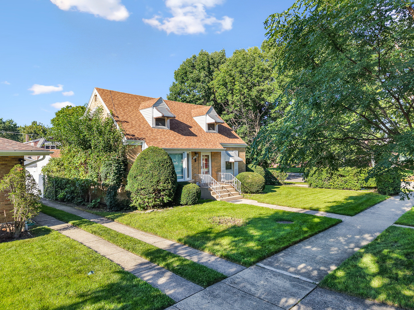 5800 Crain Street Property Photo 4