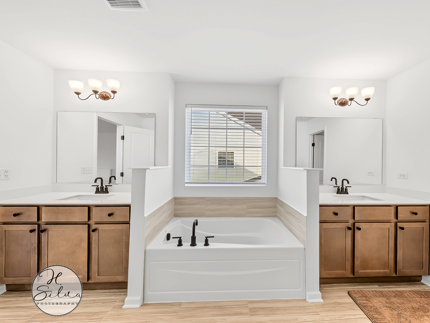 10784 Saxony Street Property Photo 16