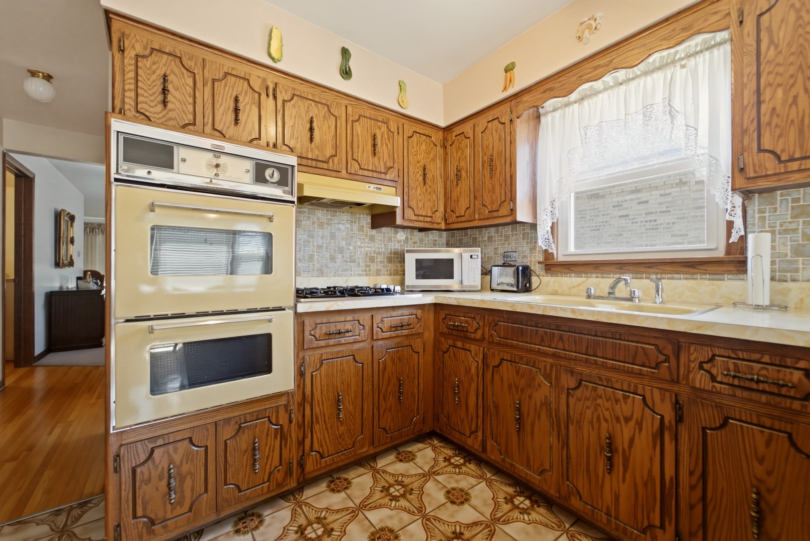 11607 S Avenue J Property Photo 9