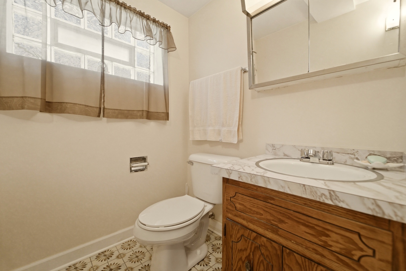 11607 S Avenue J Property Photo 17