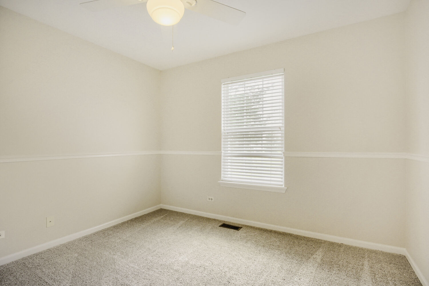 17426 Jordan Lane Property Photo 21