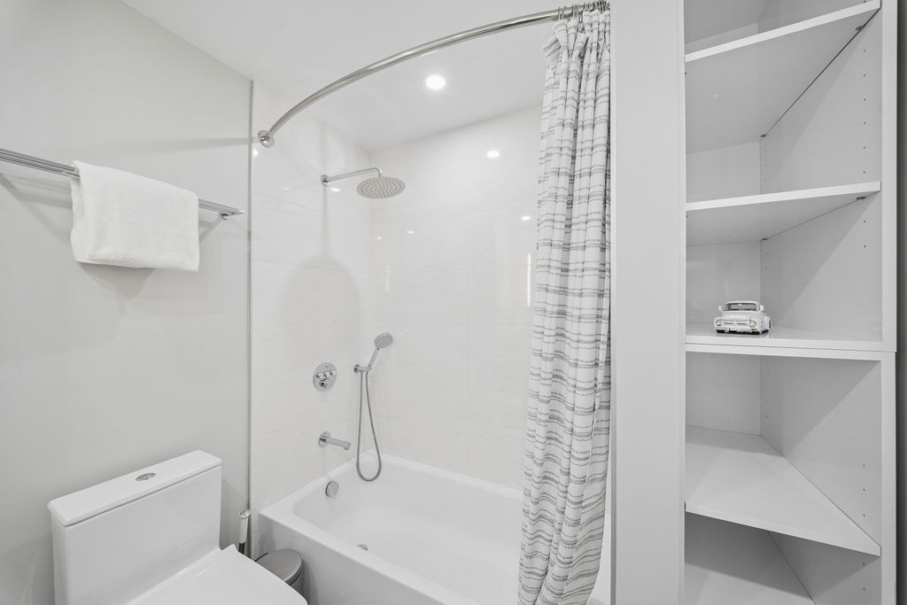 195 N Harbor Drive 4903 Property Photo 25