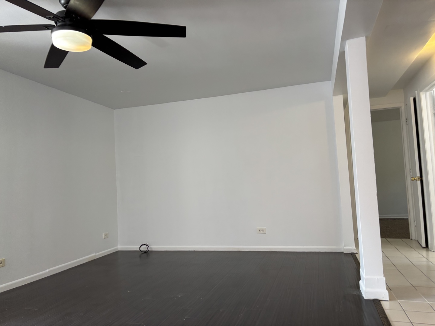5700 W Montrose Avenue 1-c Property Photo 3