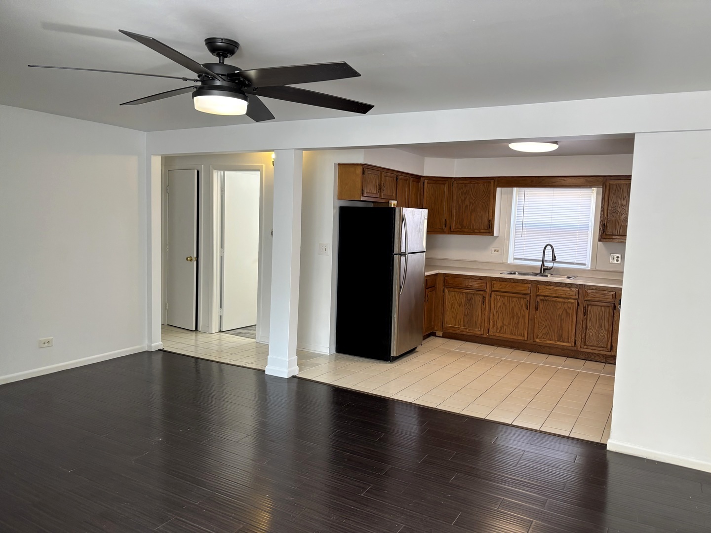 5700 W Montrose Avenue 1-c Property Photo 7