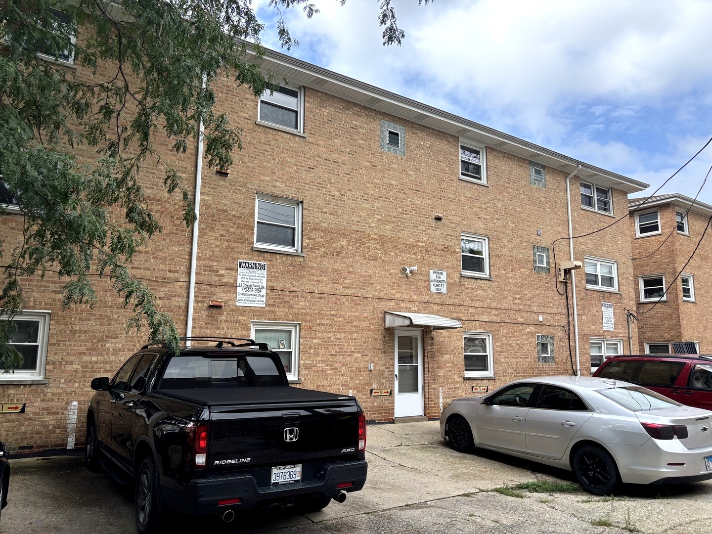 5700 W Montrose Avenue 1-c Property Photo 19