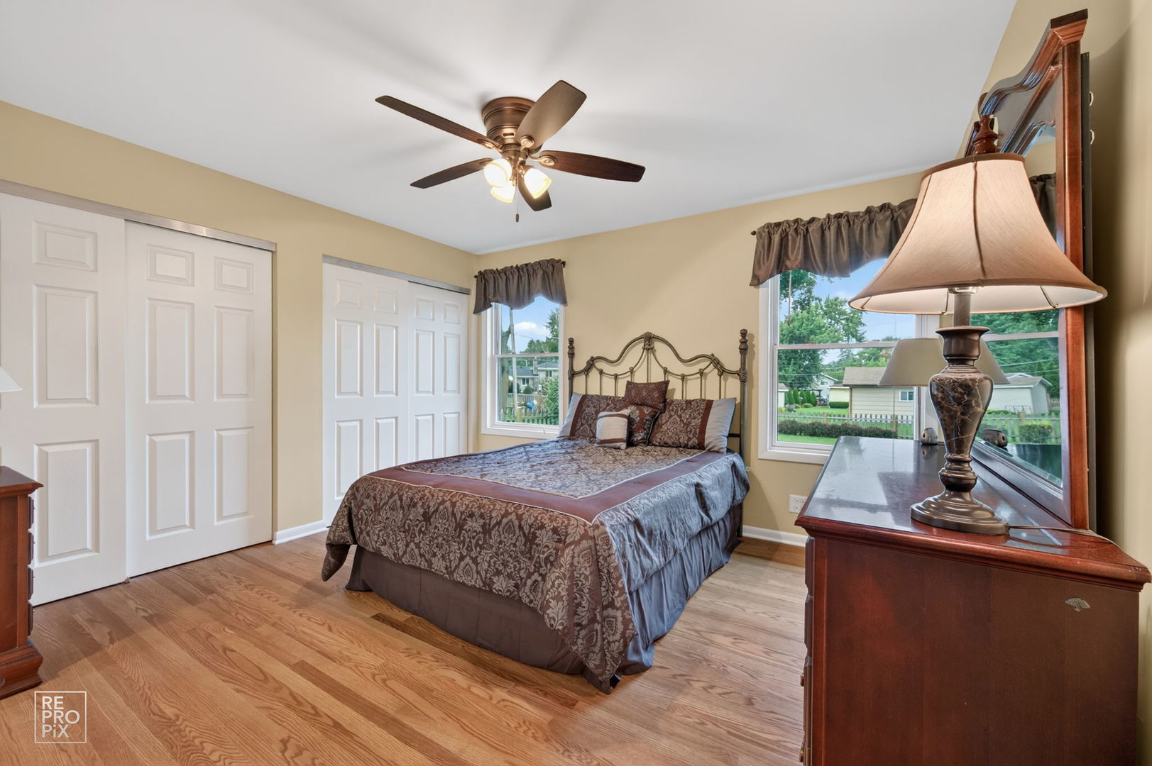 606 Banbury Court Property Photo 11