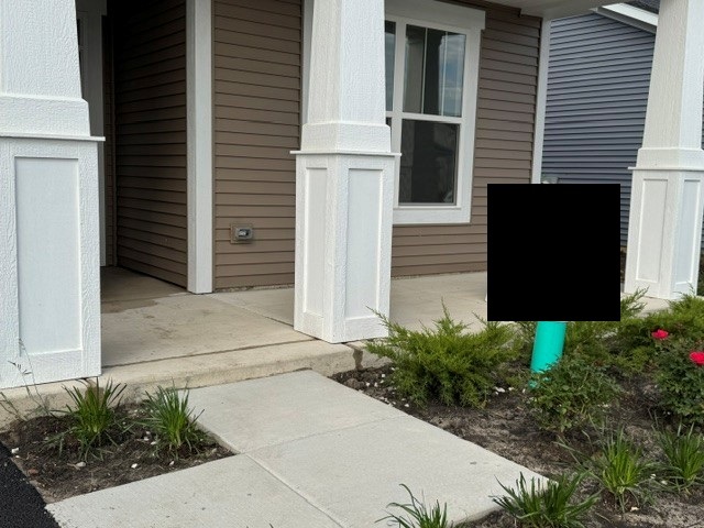 747 Alberta Avenue Property Photo 2